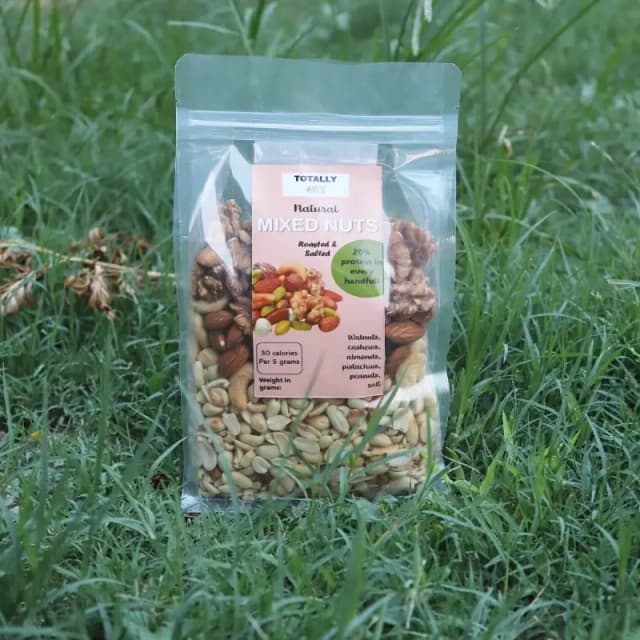 TOTALLY NUTS Mixed Nuts
