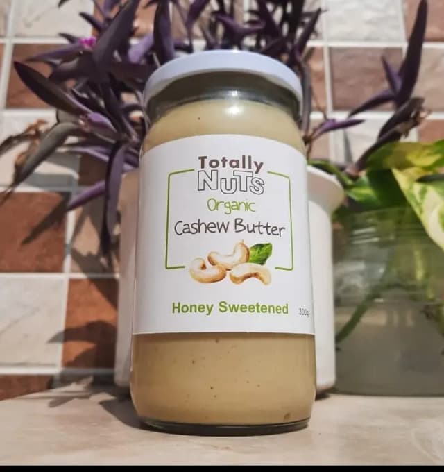 Totally Nuts Organic Cashew Butter Honey Sweetened 320g