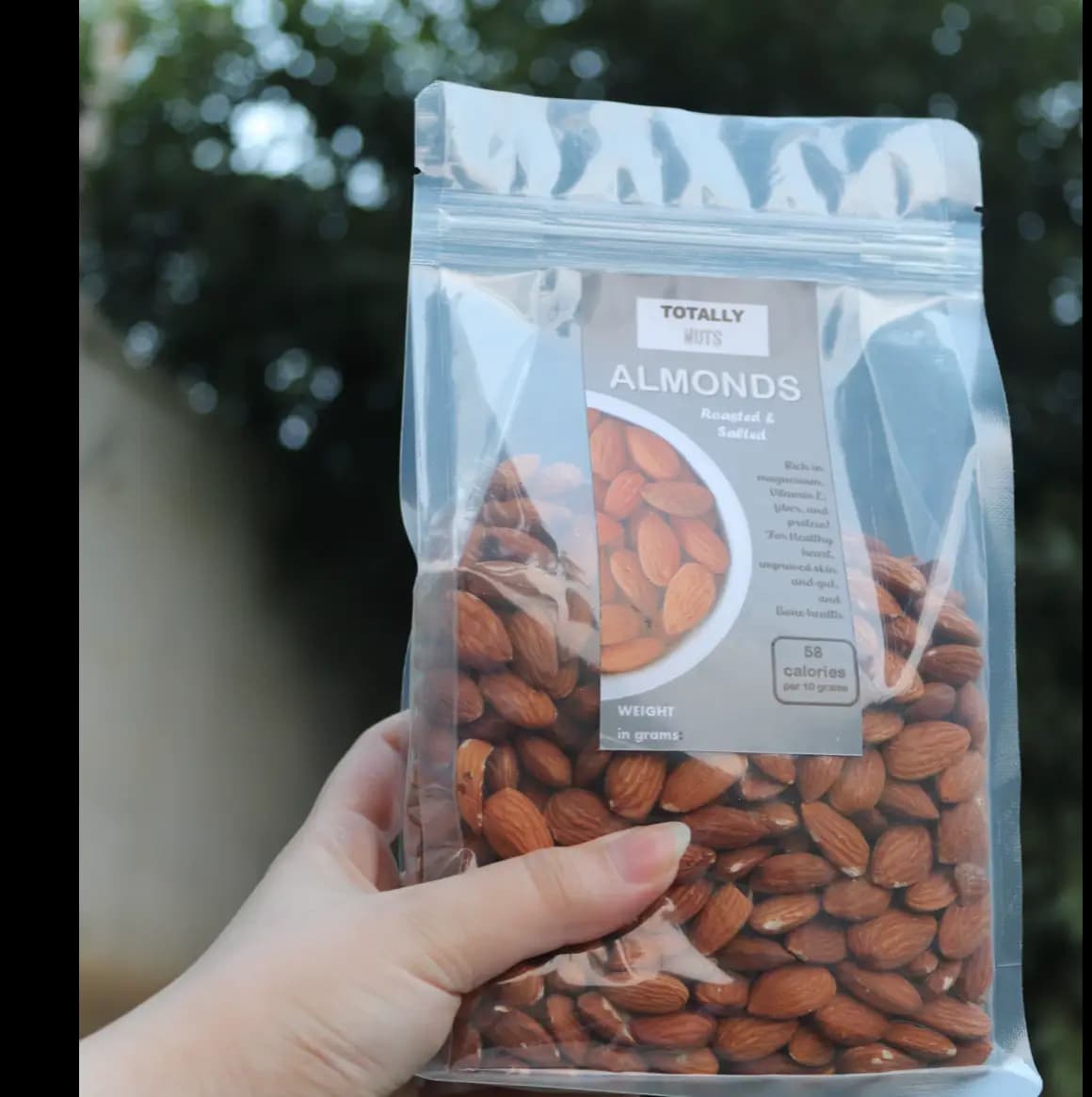 TOTALLY NUTS Almonds Roasted and Salted